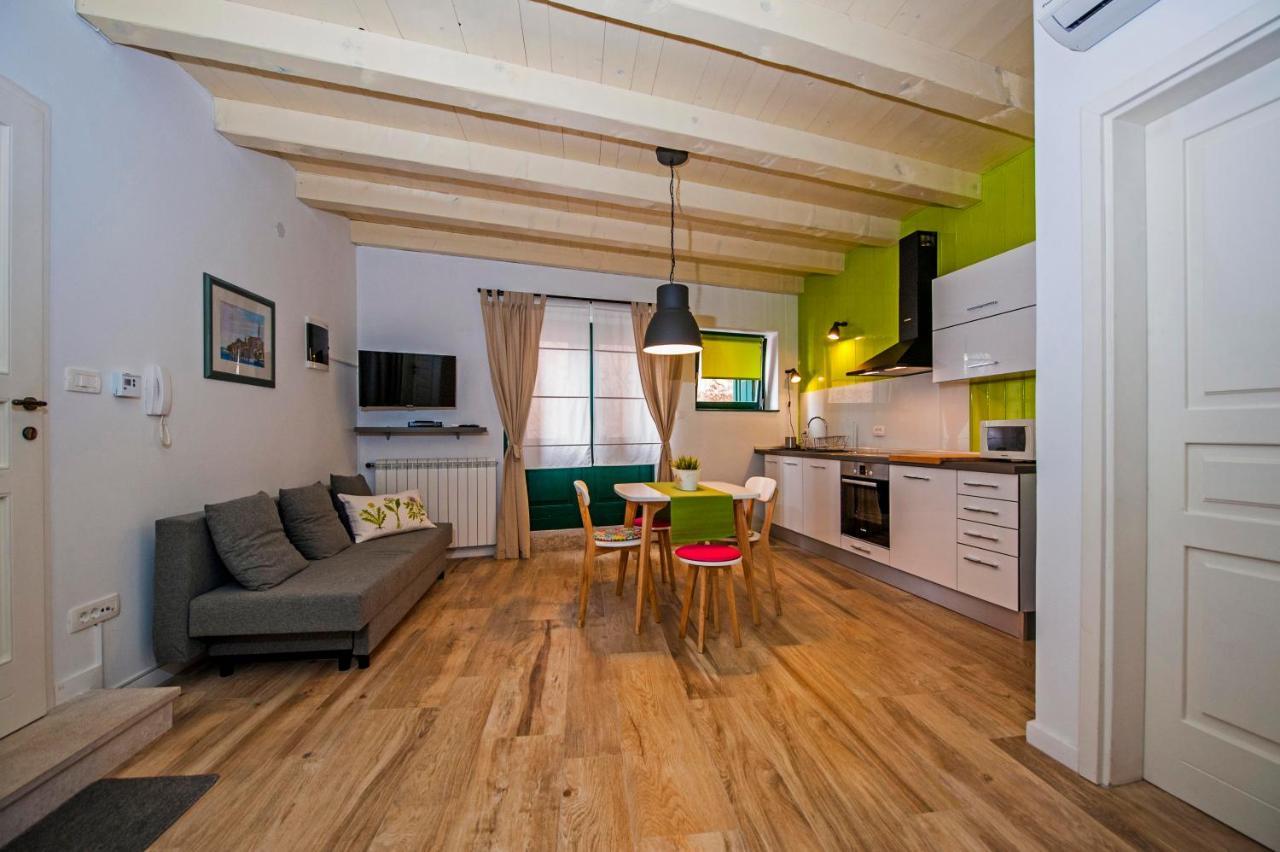 Apartments Tizi Rovinj Exterior foto